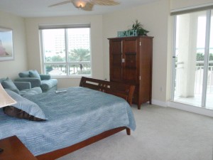 Clutter Free Bedroom